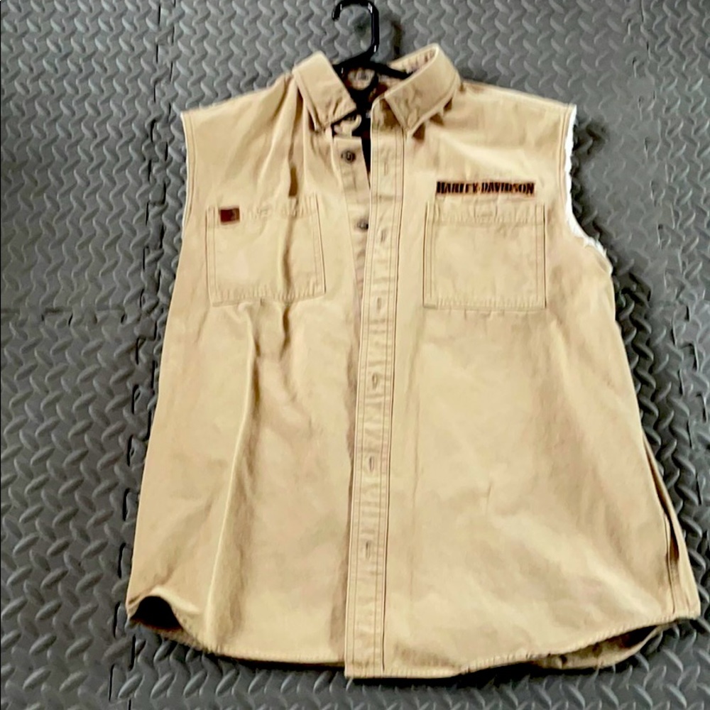 Men’s L Harley Davidson sleeveless shirt